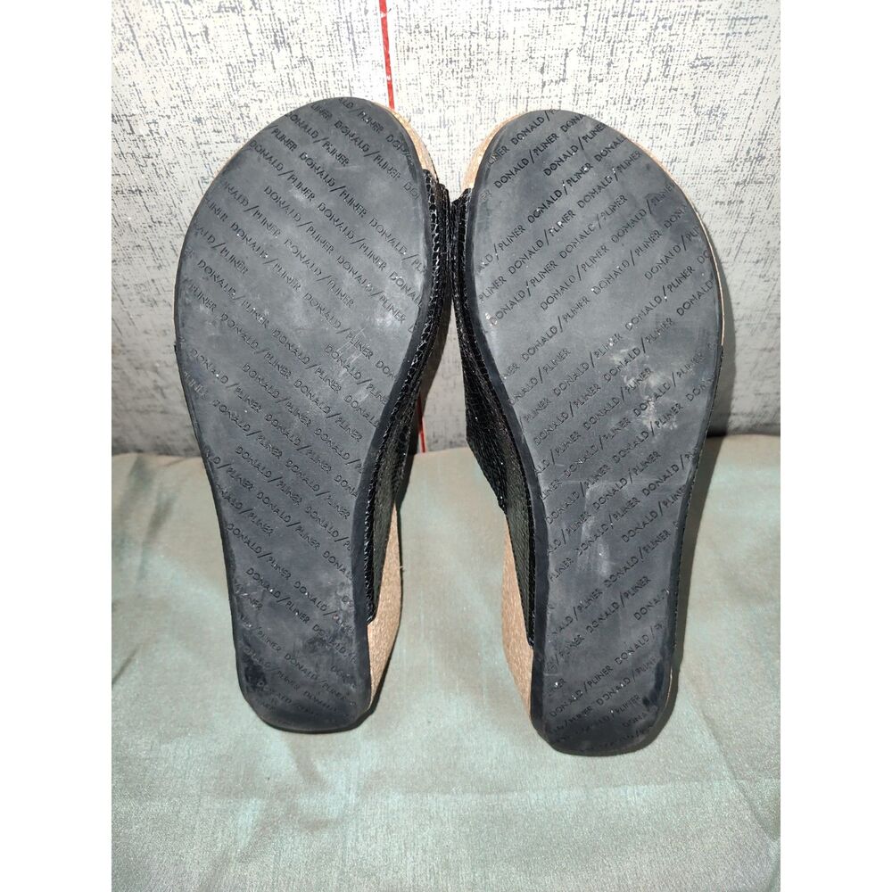 Donald Pliner Ginie Metallic Black Snake Print Wedge Sandals Sz 9.5B - Picture 5 of 5